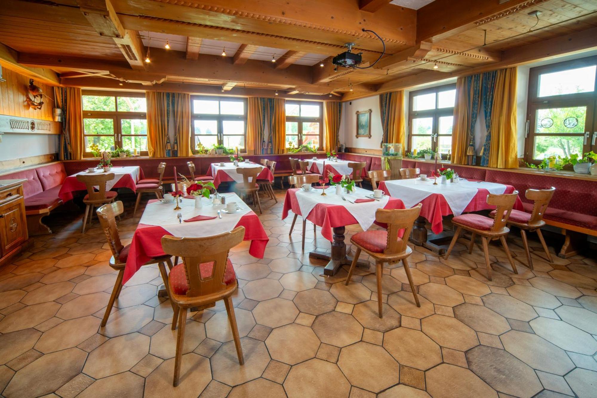 Hotel Hoisl-bräu 3*